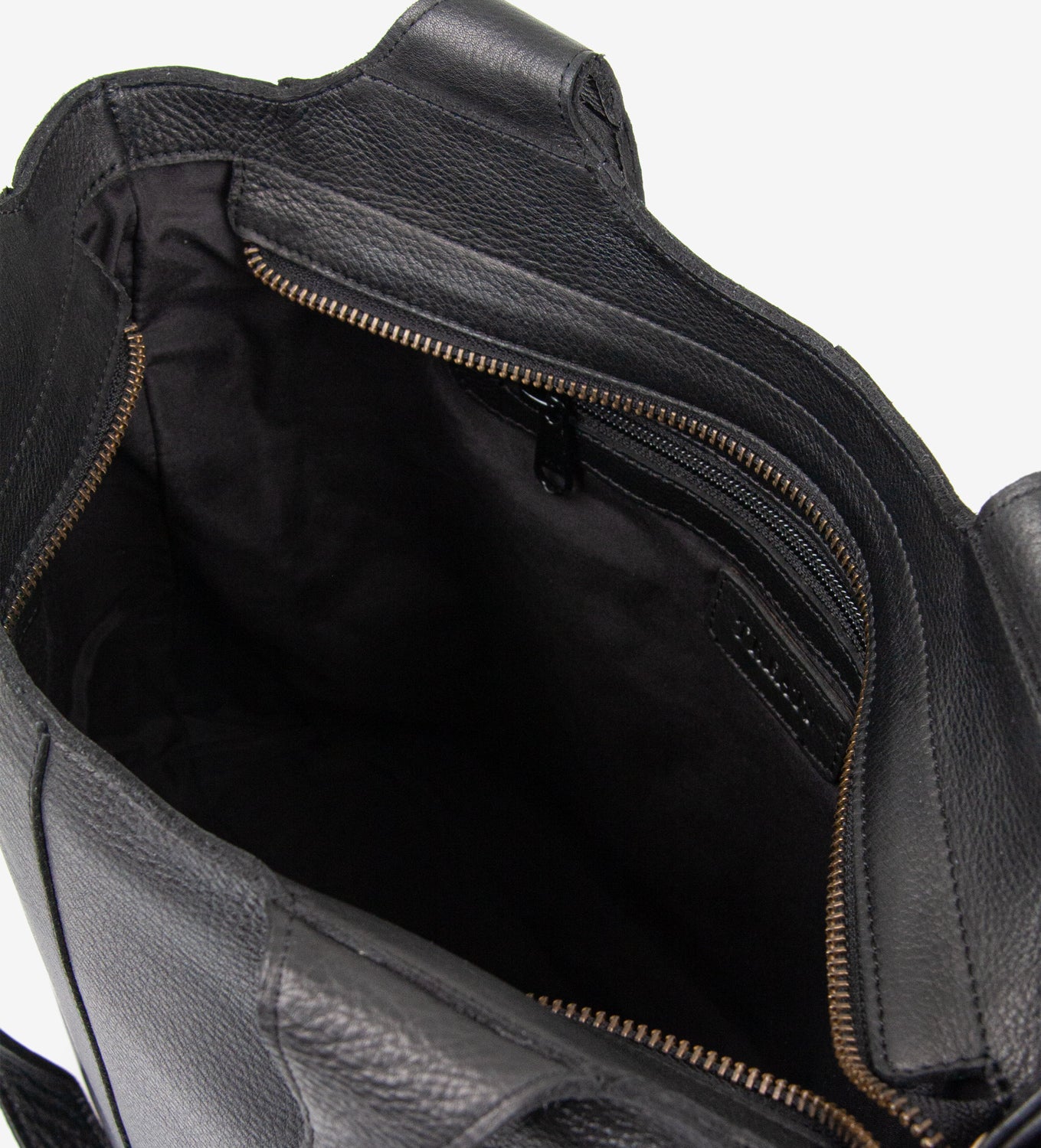 Treats Alma Bags Black