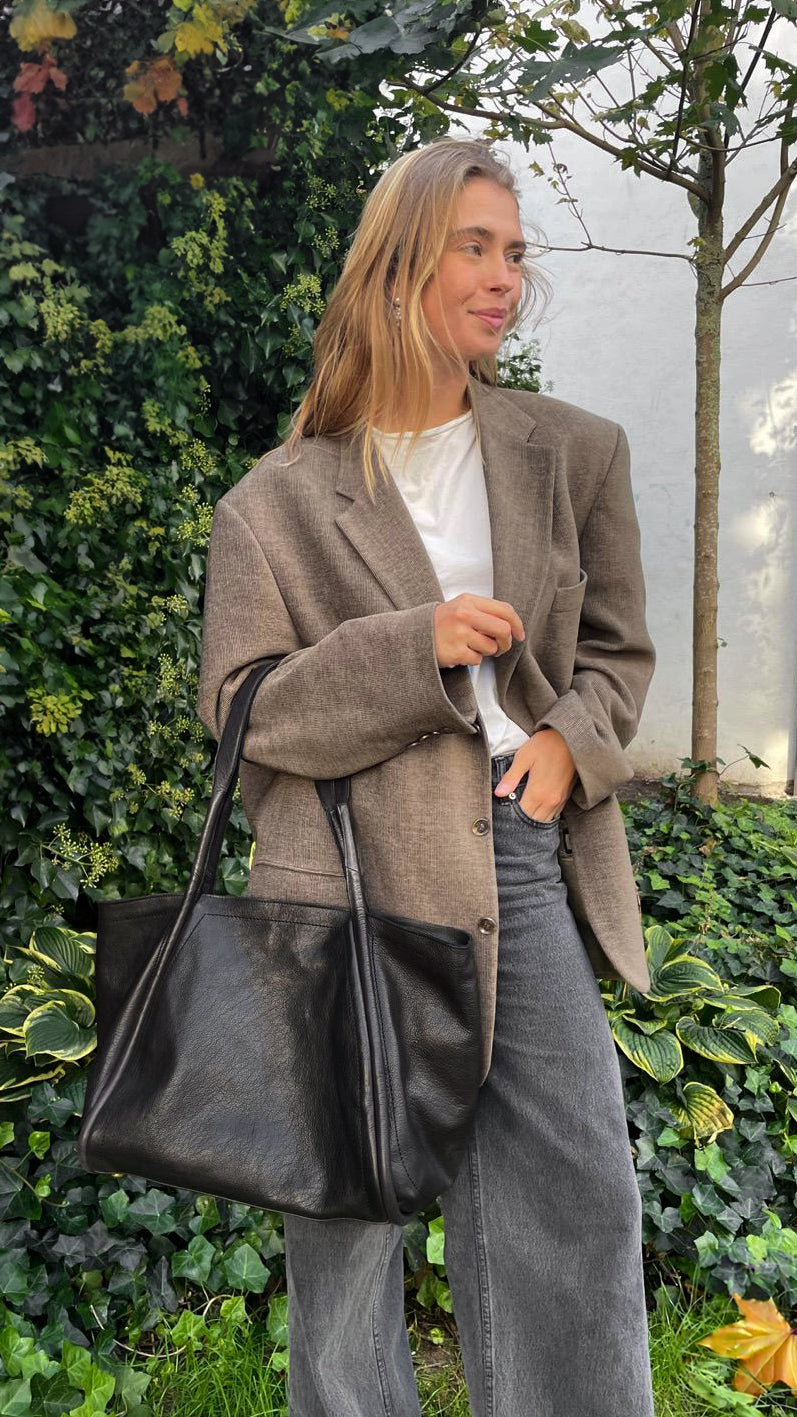 Treats Runa Bags Black