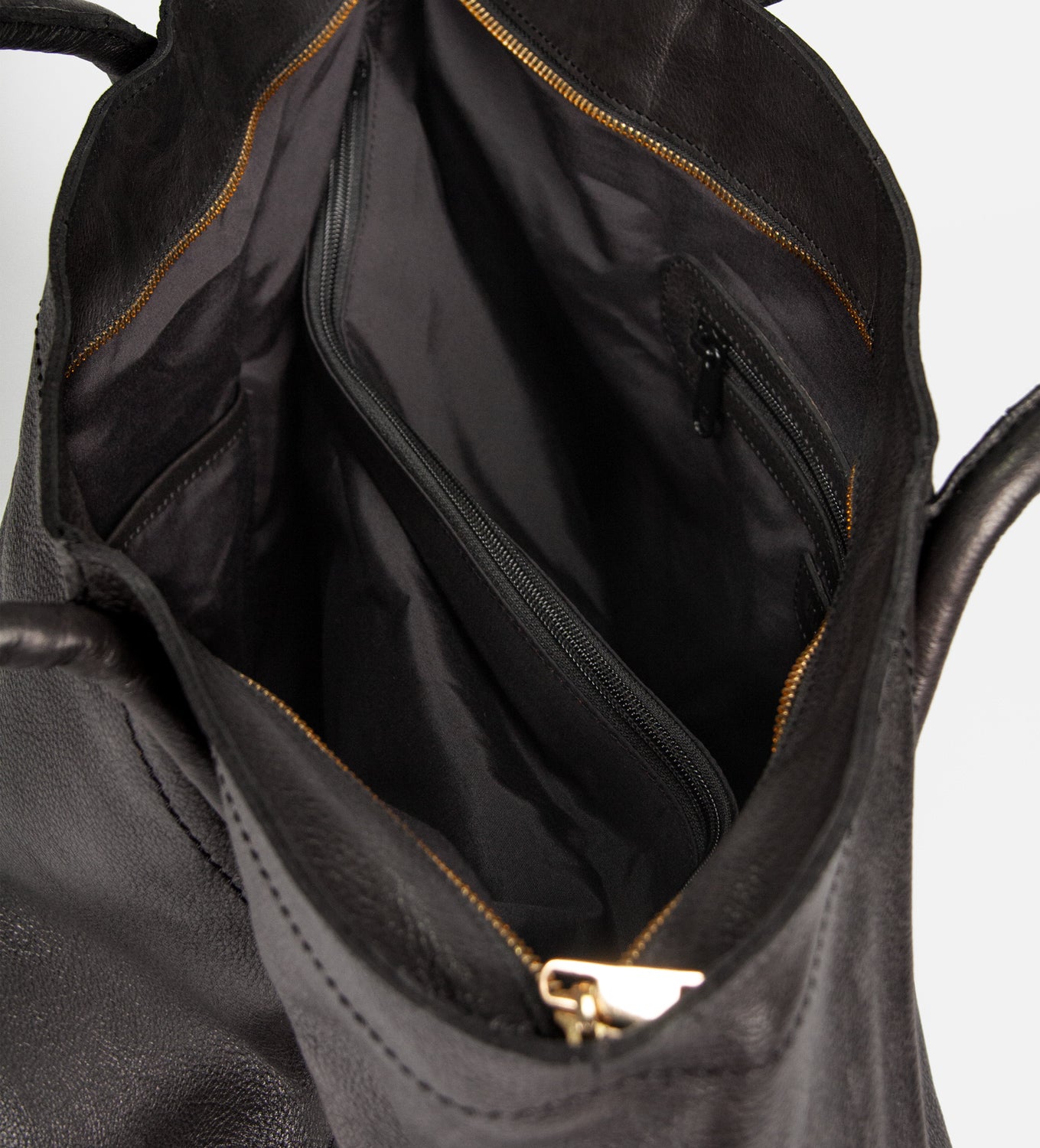 Treats Runa Bags Black
